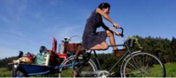 Sofía espiñeira en bicicleta