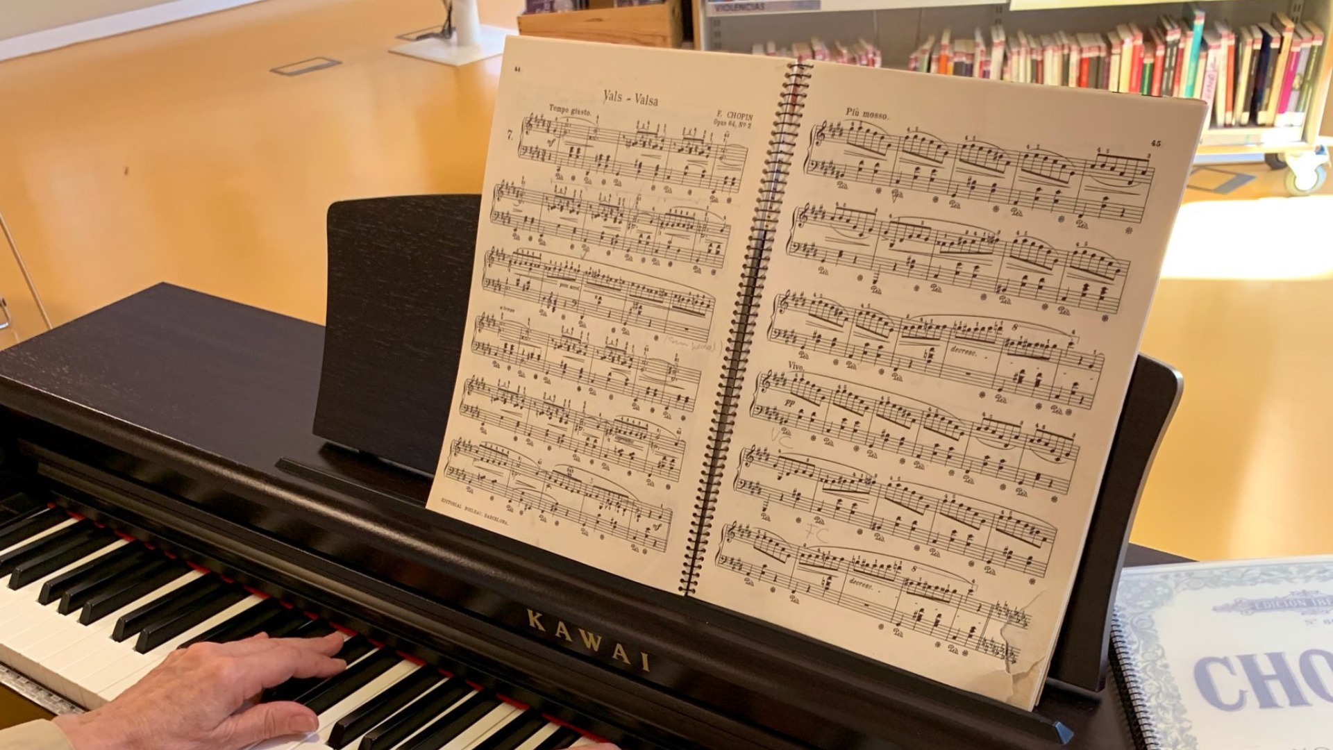 Toca Tecla na Biblioteca Ágora