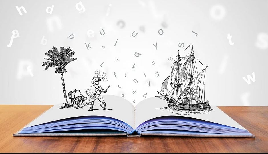 Libro e barco pirata