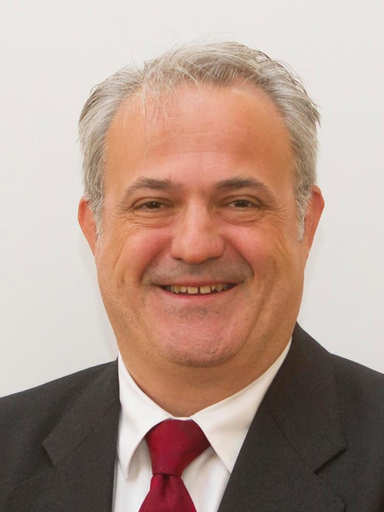 Sr. D. Roberto Luis Coira Andrade