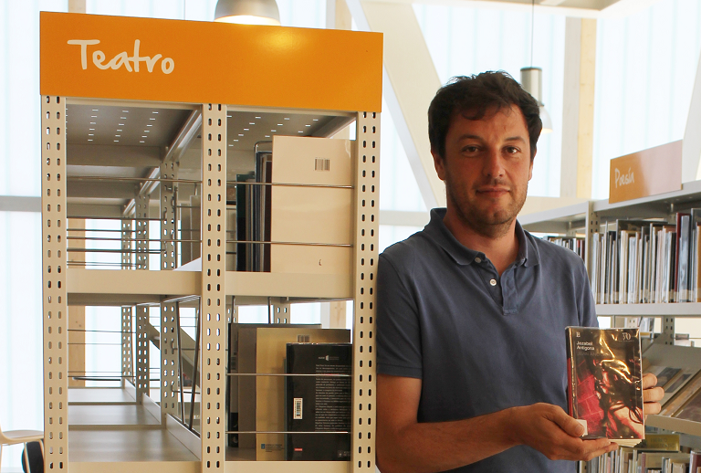 Xavbier Campos, da Biblioteca Ágora
