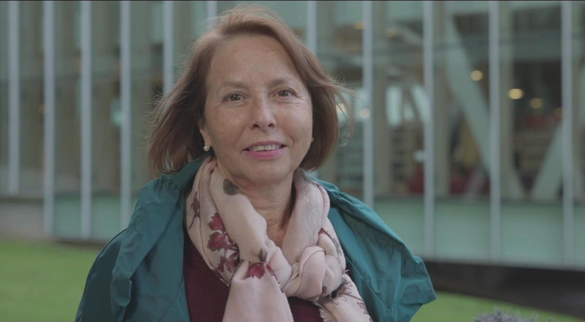 María, voluntaria Préstamo a domicilio