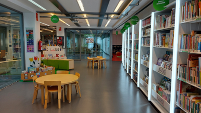 Biblioteca Municipal Os Rosales