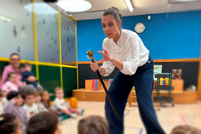 Visita da bibliotecaria Sulema á EIM Arela