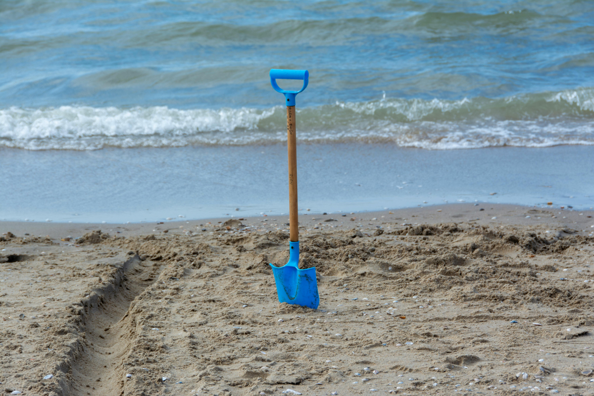 pa cravada na area dunha praia