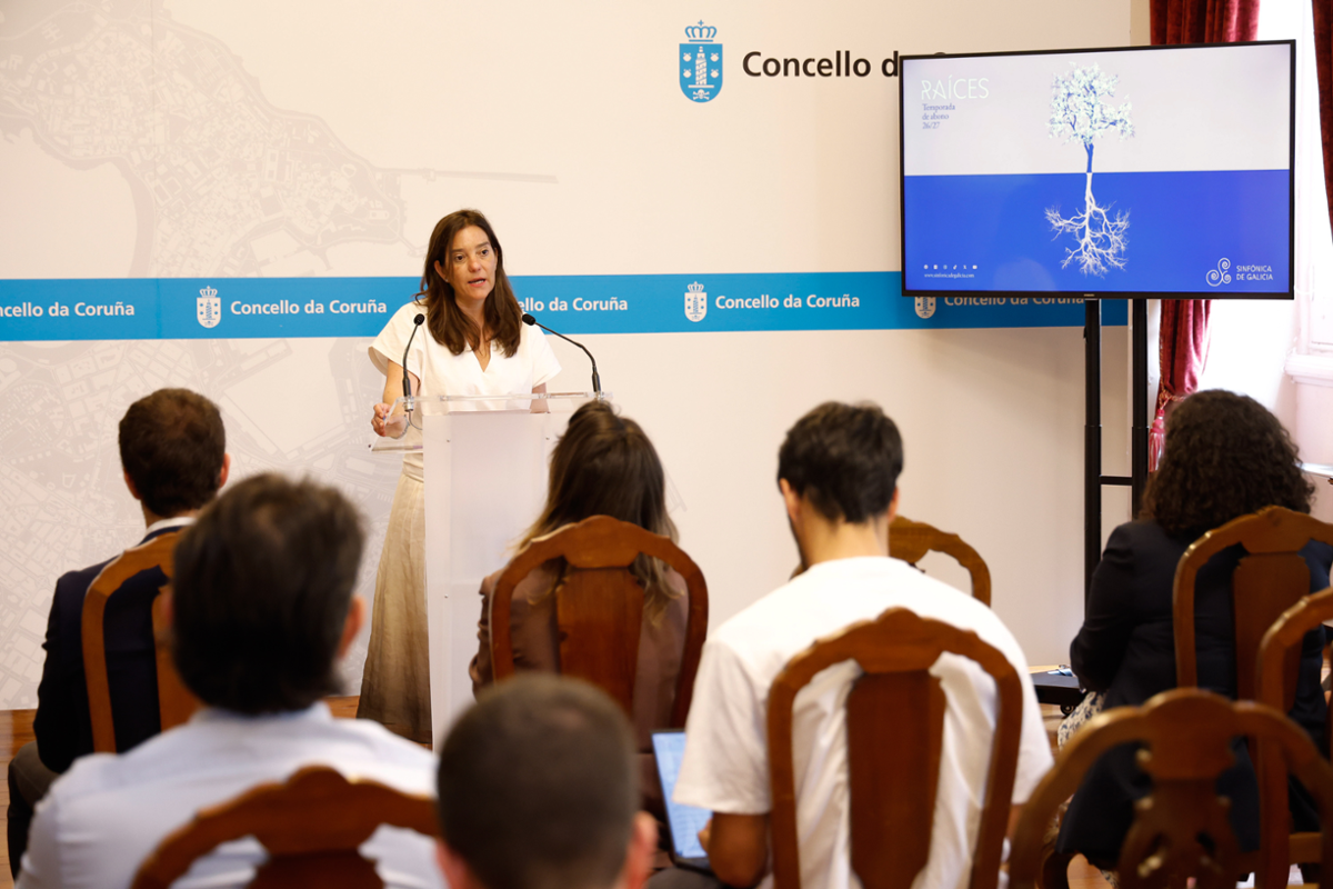 A alcaldesa, Inés Rey, na presentación da nova tempada. 