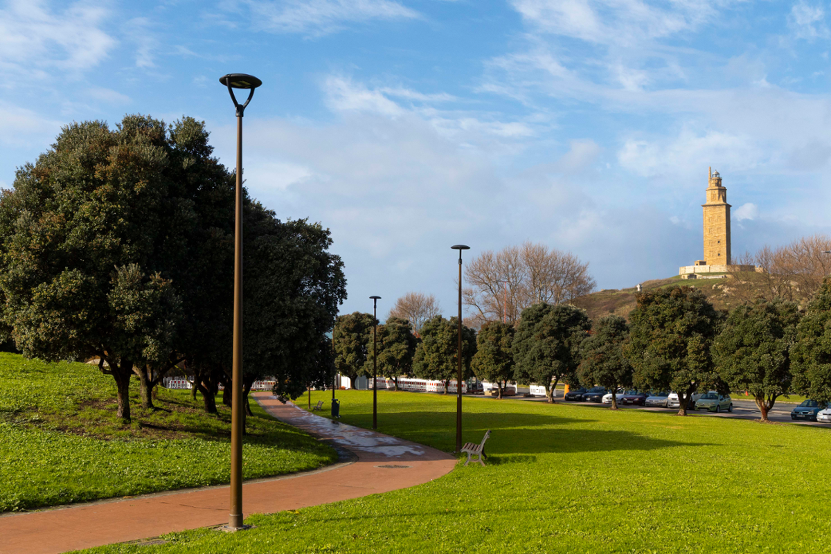 Nas vindeiras semanas, o Concello ten previsto consensuar coas asociacións veciñais, entidades educativas e medioambientais o calendario de obradoiros creativos e participativos.
