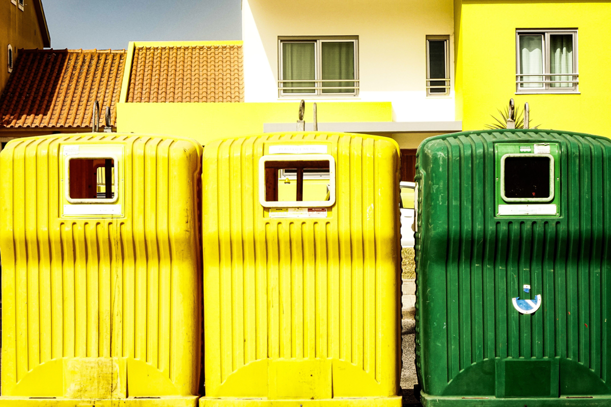 colectores de reciclaxe de lixo