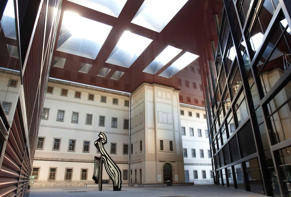 Patio interior do Museo Reina Sofía.
