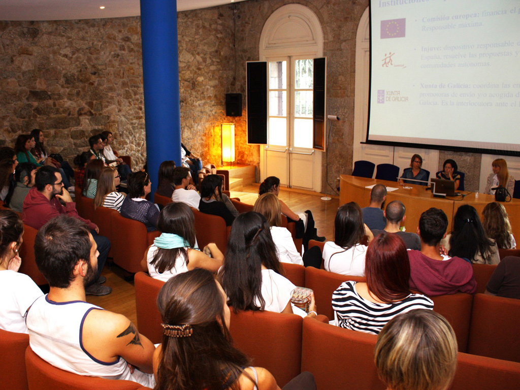 Foto dunha charla pasada